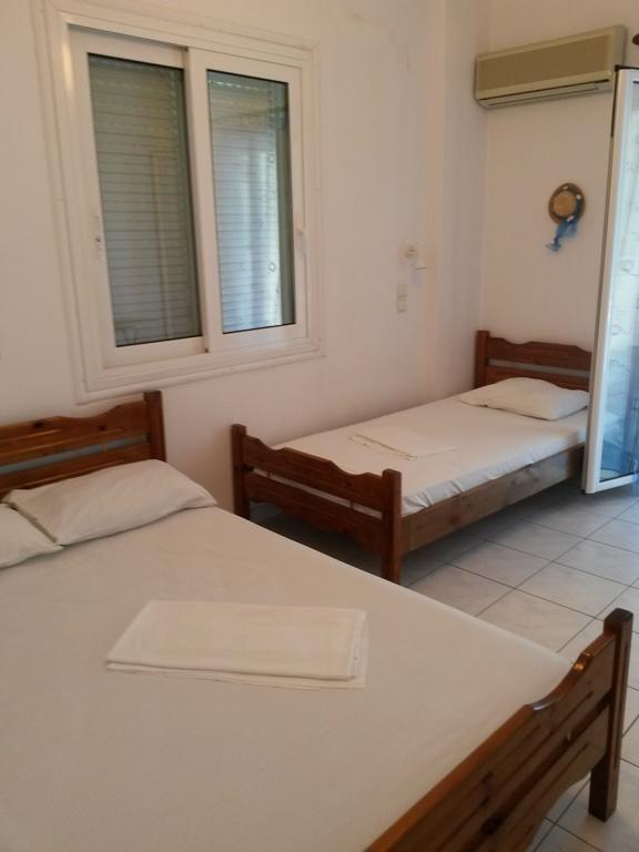 Drakopanagiotaki Rooms Agios Andreas  Zimmer foto